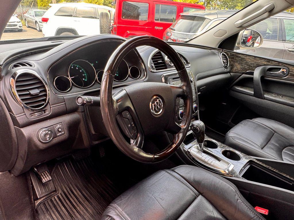 used 2014 Buick Enclave car, priced at $9,995