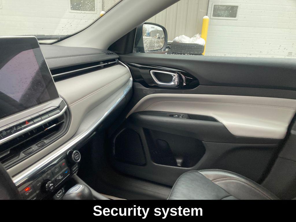 used 2022 Jeep Compass car, priced at $20,000