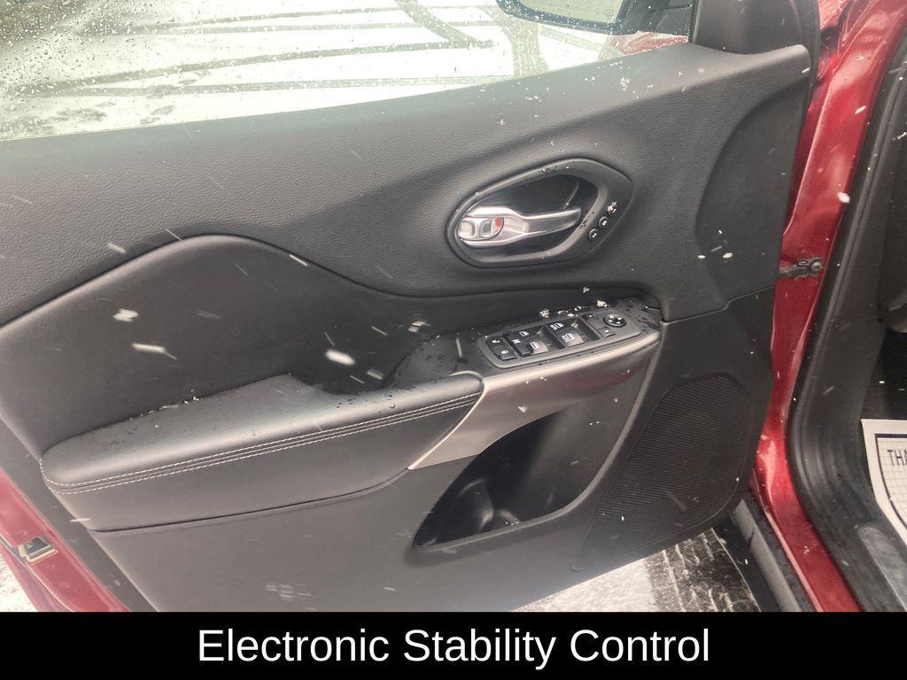 used 2019 Jeep Cherokee car, priced at $16,600