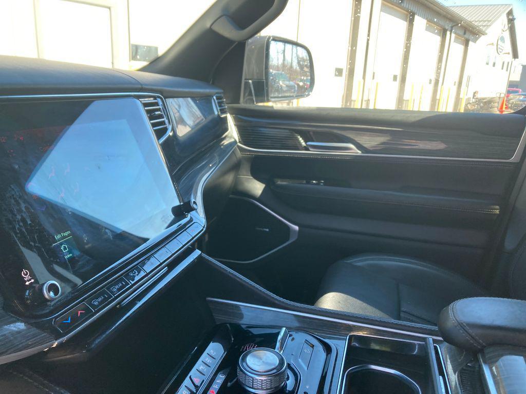used 2022 Jeep Wagoneer car, priced at $39,600