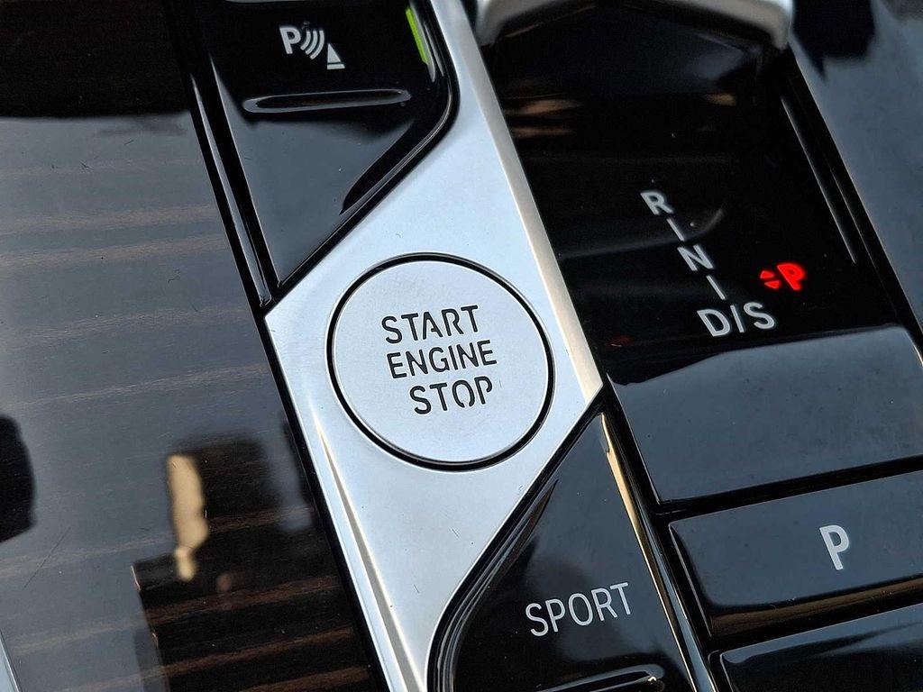 used 2026 BMW X7 car, priced at $81,261