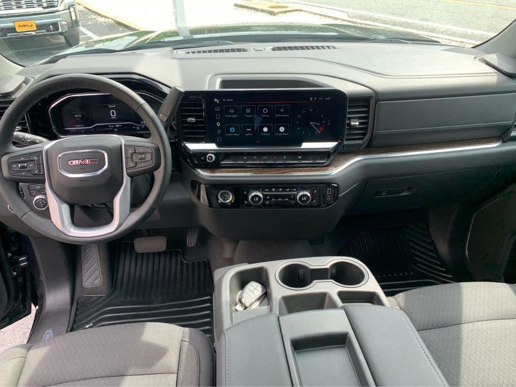 used 2023 GMC Sierra 1500 car, priced at $40,533