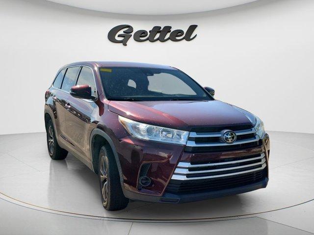 used 2019 Toyota Highlander car, priced at $21,075