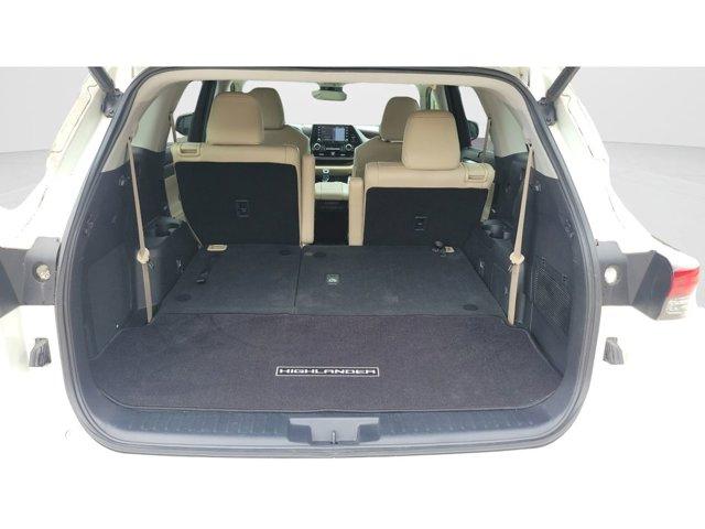 used 2020 Toyota Highlander car, priced at $29,784