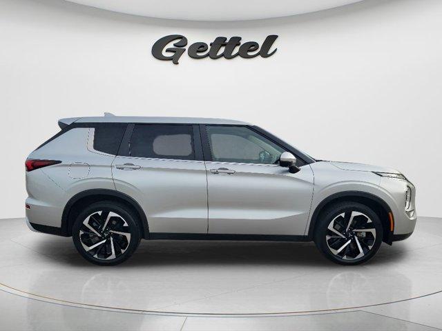 used 2024 Mitsubishi Outlander car, priced at $24,176