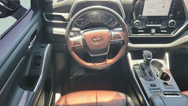 used 2022 Toyota Highlander car, priced at $31,360