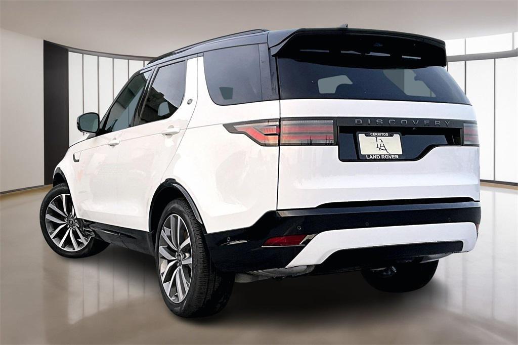 new 2025 Land Rover Discovery car, priced at $79,093