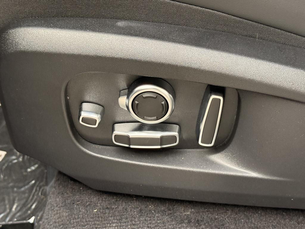 used 2025 Jaguar F-PACE car, priced at $45,999