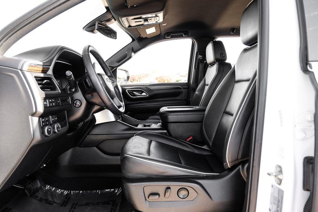 used 2022 Chevrolet Suburban car, priced at $33,991