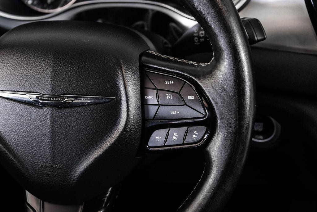 used 2018 Chrysler Pacifica car, priced at $14,781