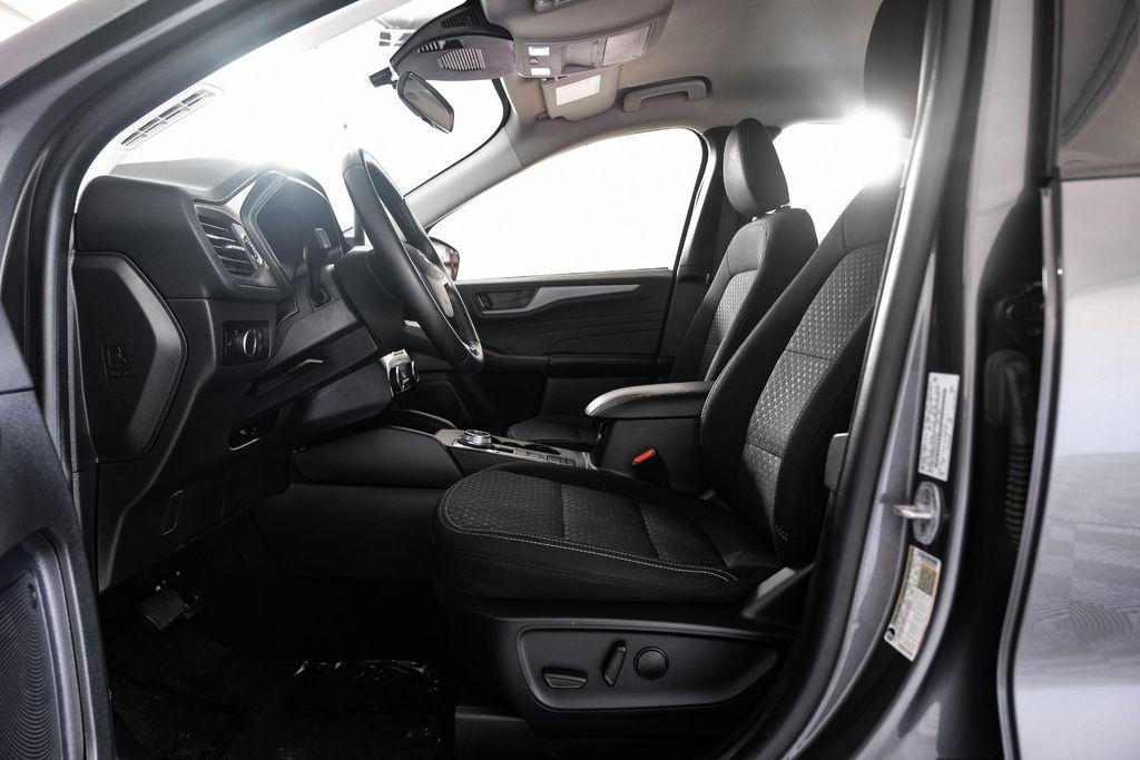 used 2024 Ford Escape car, priced at $14,981