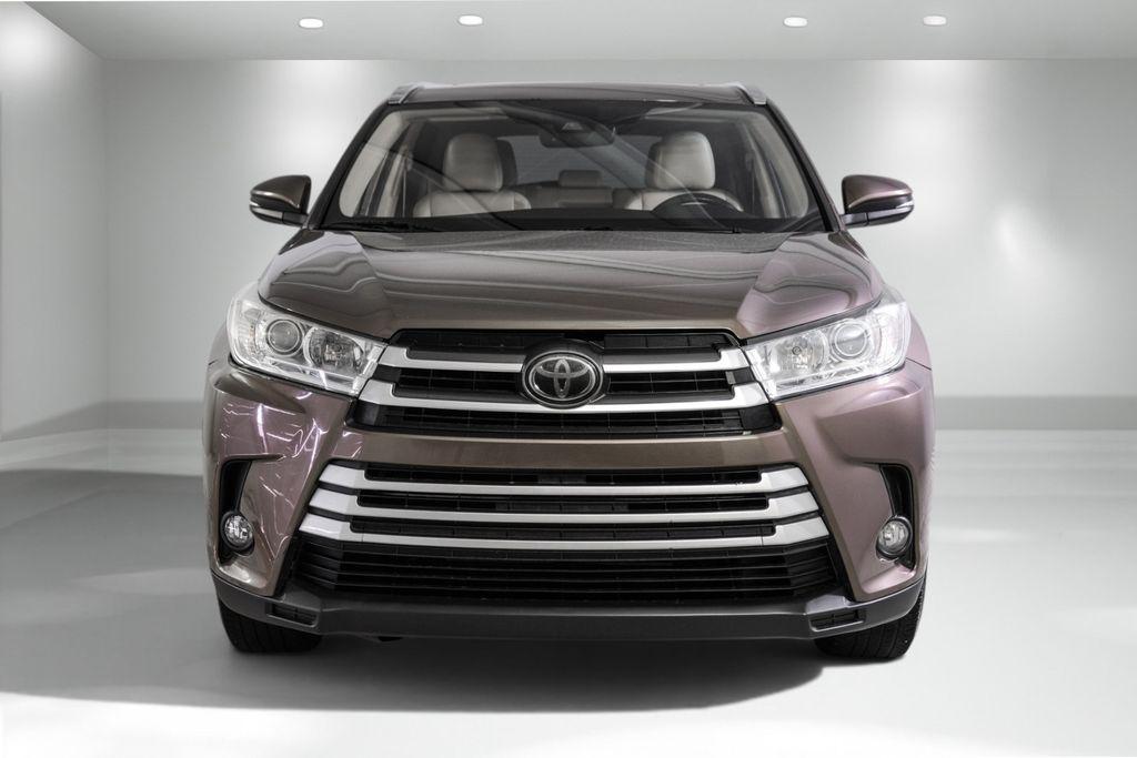 used 2019 Toyota Highlander car, priced at $18,781