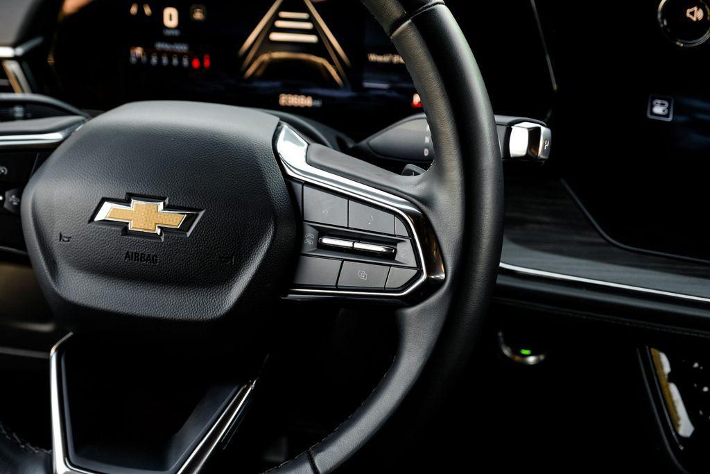 used 2025 Chevrolet Suburban car, priced at $54,781