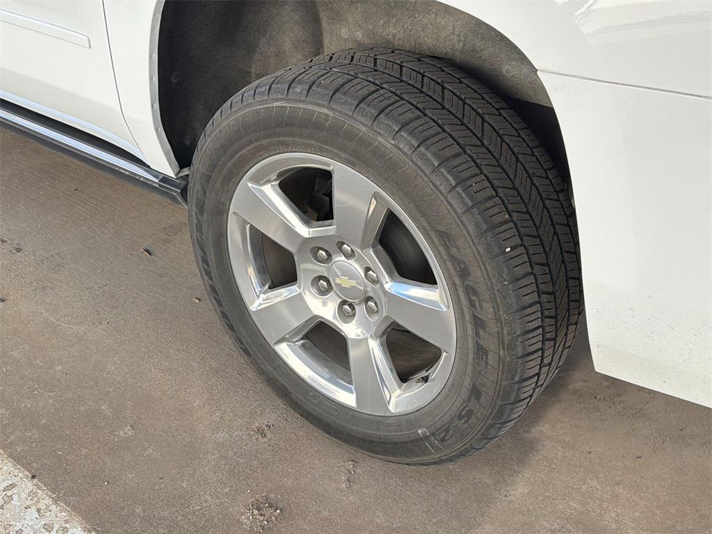 used 2020 Chevrolet Suburban car, priced at $39,981