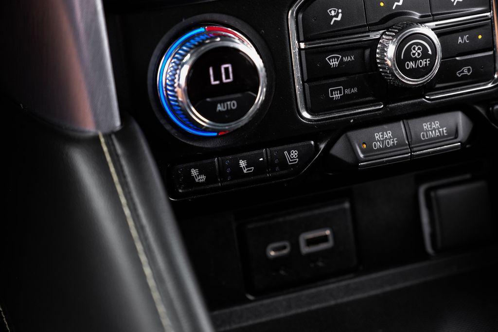 used 2021 GMC Yukon XL car, priced at $37,581