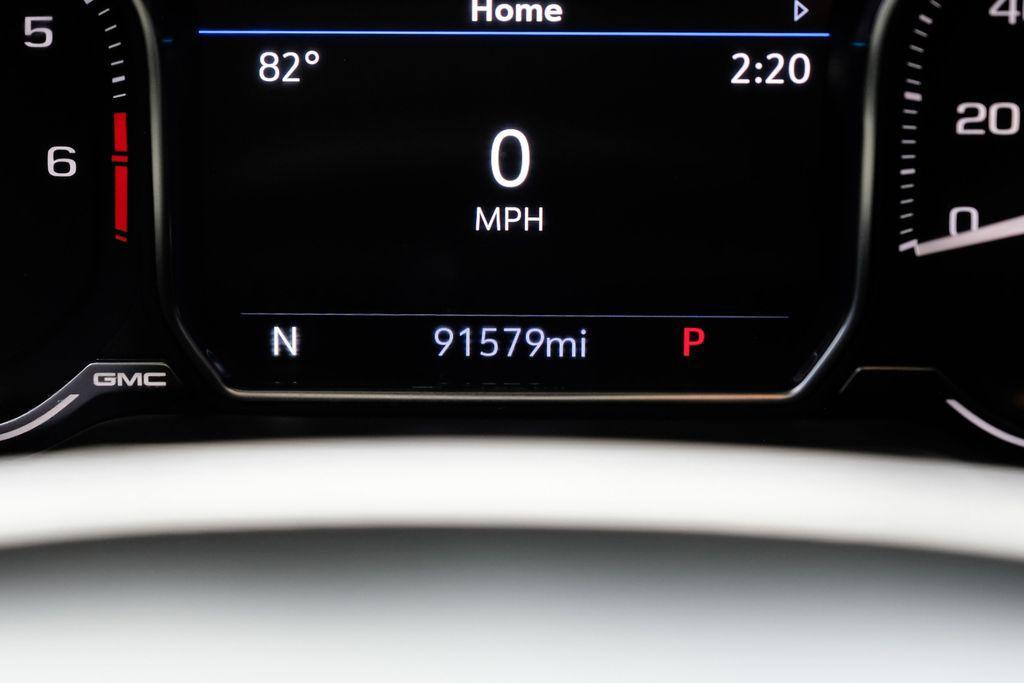 used 2021 GMC Yukon XL car, priced at $37,581