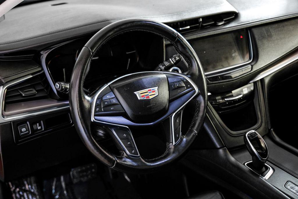 used 2019 Cadillac XT5 car, priced at $13,981