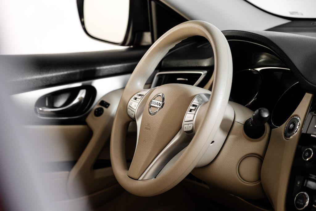 used 2015 Nissan Rogue car, priced at $7,781