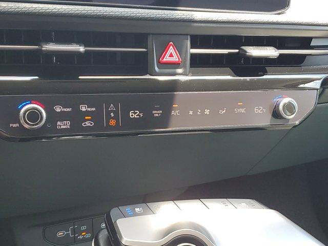 new 2025 Kia EV6 car, priced at $52,175