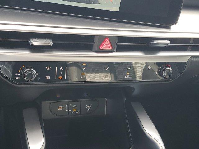 new 2026 Kia Sorento car, priced at $32,245