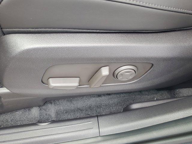 new 2026 Kia Carnival car, priced at $41,170