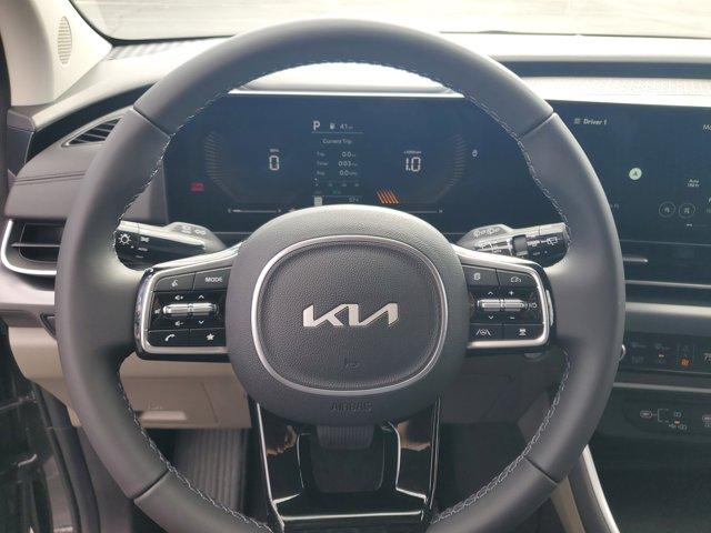 new 2026 Kia Carnival car, priced at $41,170