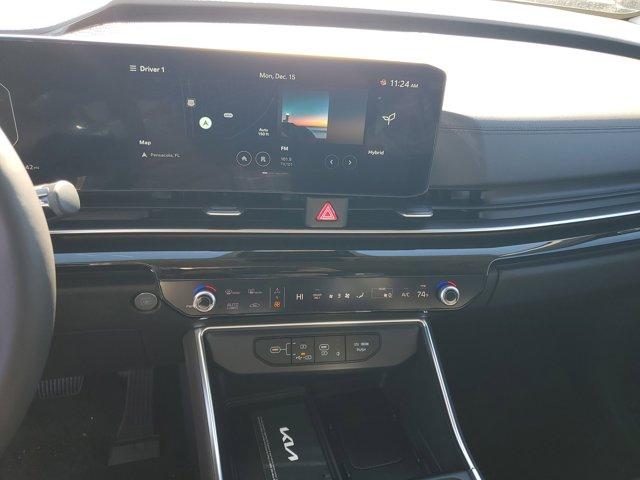 new 2026 Kia Carnival Hybrid car, priced at $57,865