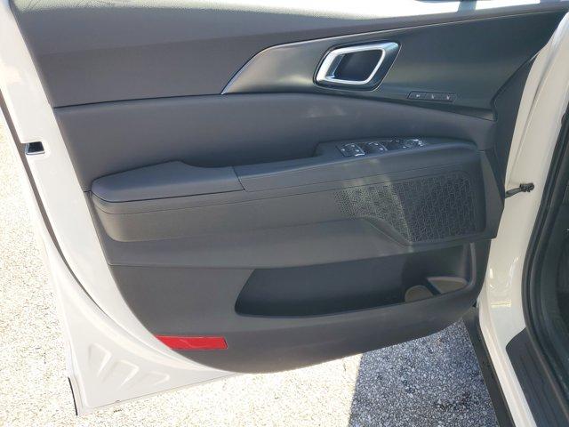 new 2026 Kia Carnival Hybrid car, priced at $52,130