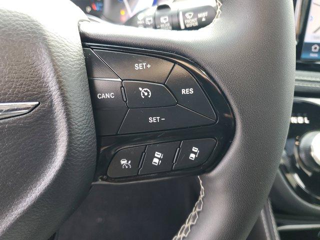 used 2024 Chrysler Pacifica car, priced at $36,884