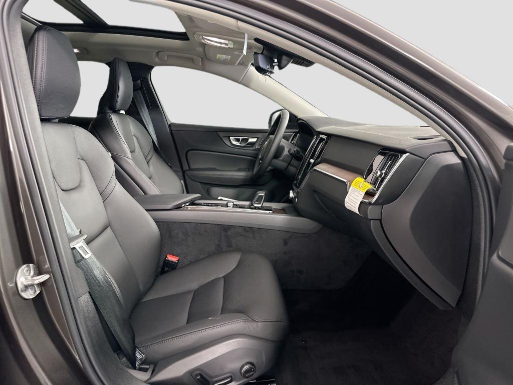 new 2025 Volvo S60 car, priced at $45,691