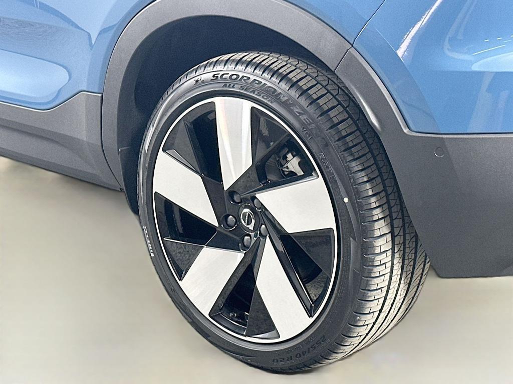 new 2024 Volvo C40 Recharge Pure Electric car, priced at $35,740