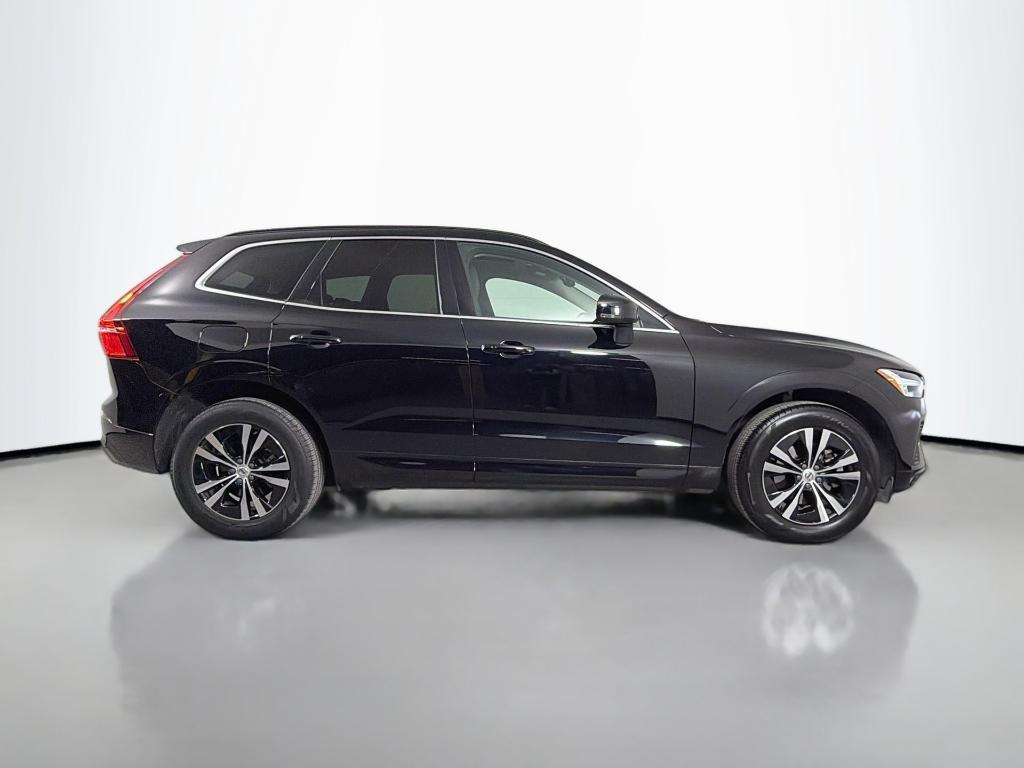 used 2023 Volvo XC60 car