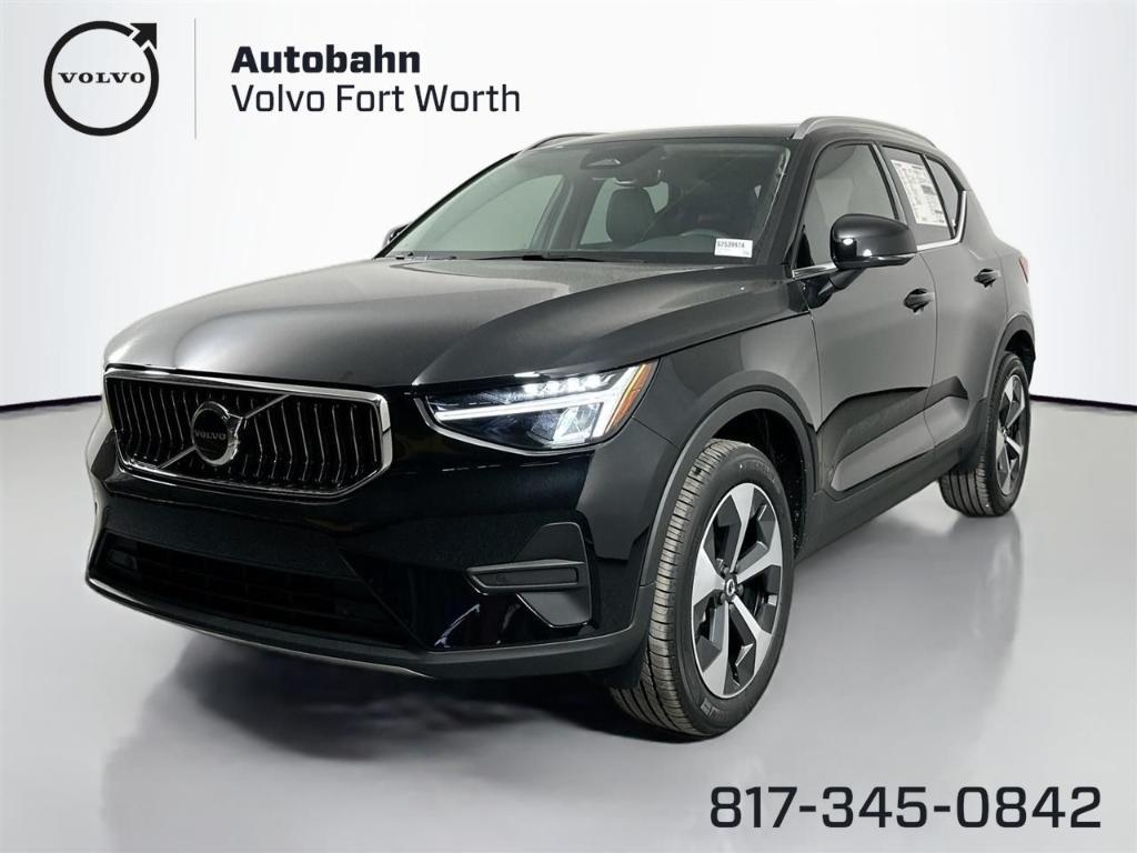 new 2025 Volvo XC40 car, priced at $36,465