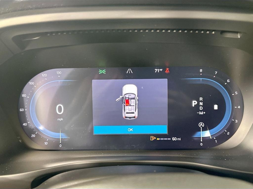 new 2025 Volvo XC40 car, priced at $39,335