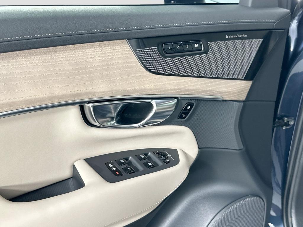 new 2026 Volvo XC90 car, priced at $74,495