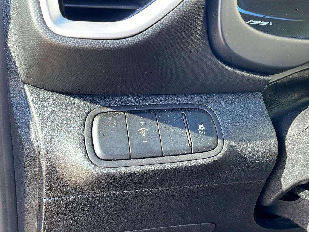 used 2024 Hyundai Venue car, priced at $18,334