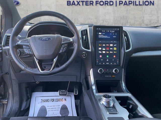 used 2023 Ford Edge car, priced at $32,000