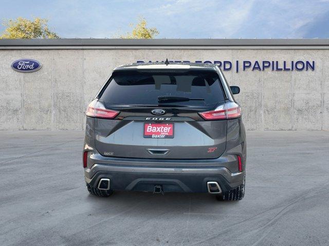 used 2023 Ford Edge car, priced at $32,000