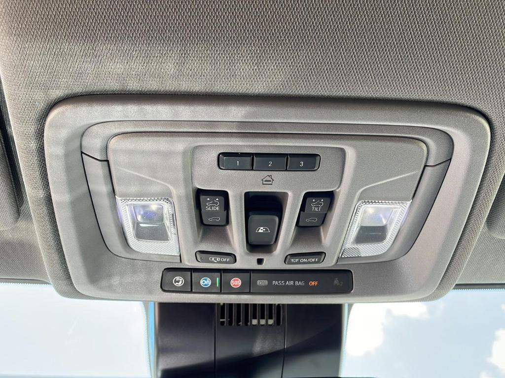 used 2022 GMC Sierra 1500 car, priced at $47,938
