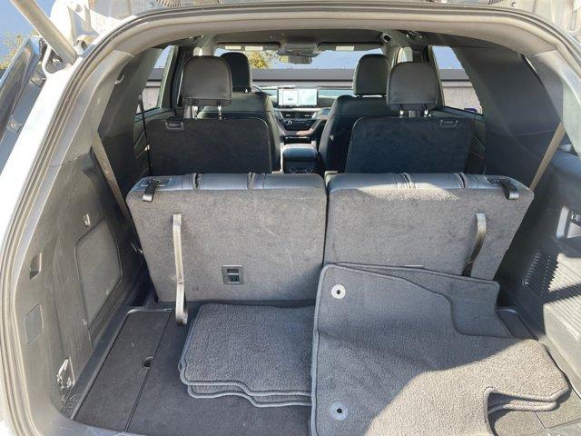 used 2025 Ford Explorer car