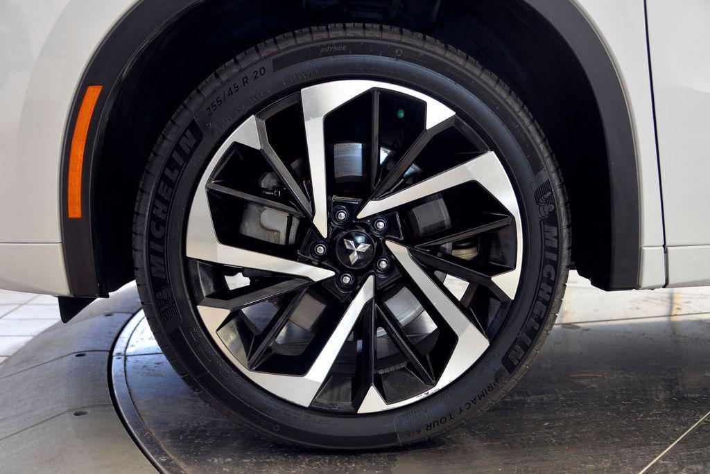 used 2022 Mitsubishi Outlander car, priced at $19,911