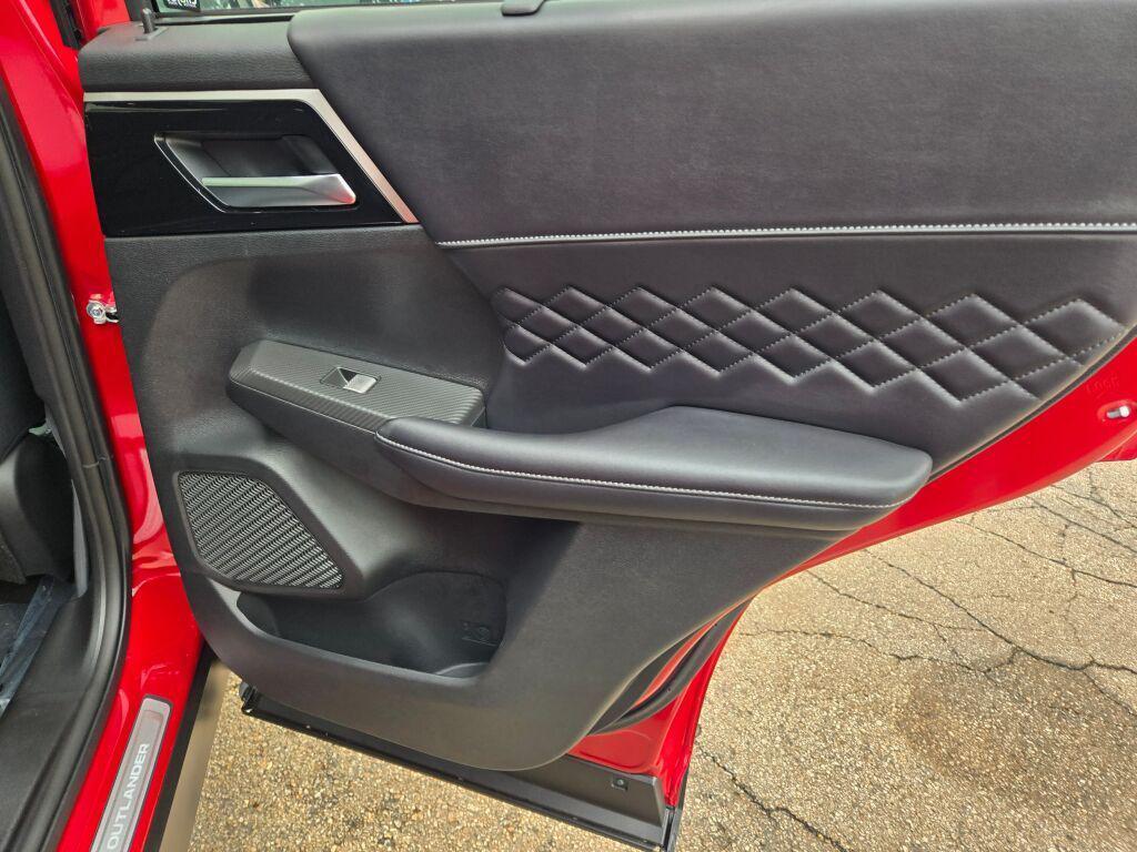 new 2025 Mitsubishi Outlander PHEV car, priced at $47,240