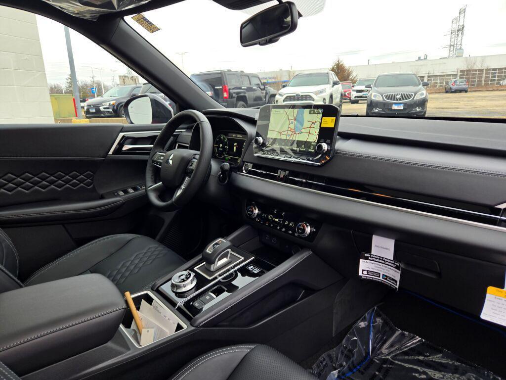 new 2025 Mitsubishi Outlander PHEV car, priced at $47,240