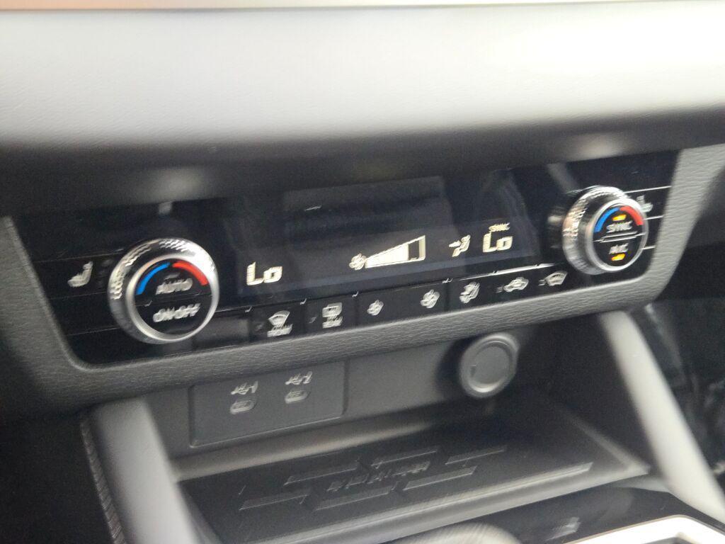 new 2026 Mitsubishi Outlander car, priced at $33,843