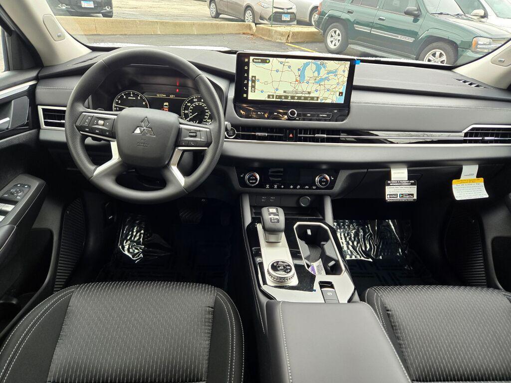 new 2026 Mitsubishi Outlander car, priced at $33,843