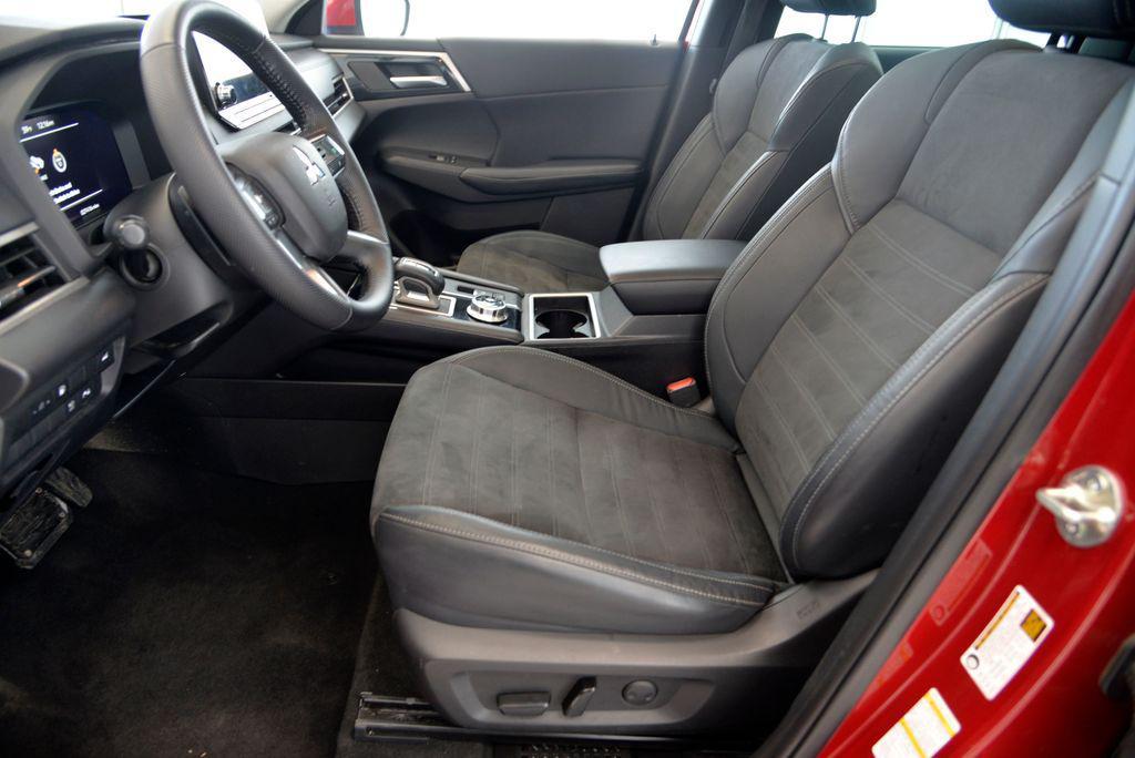 used 2023 Mitsubishi Outlander PHEV car, priced at $28,289