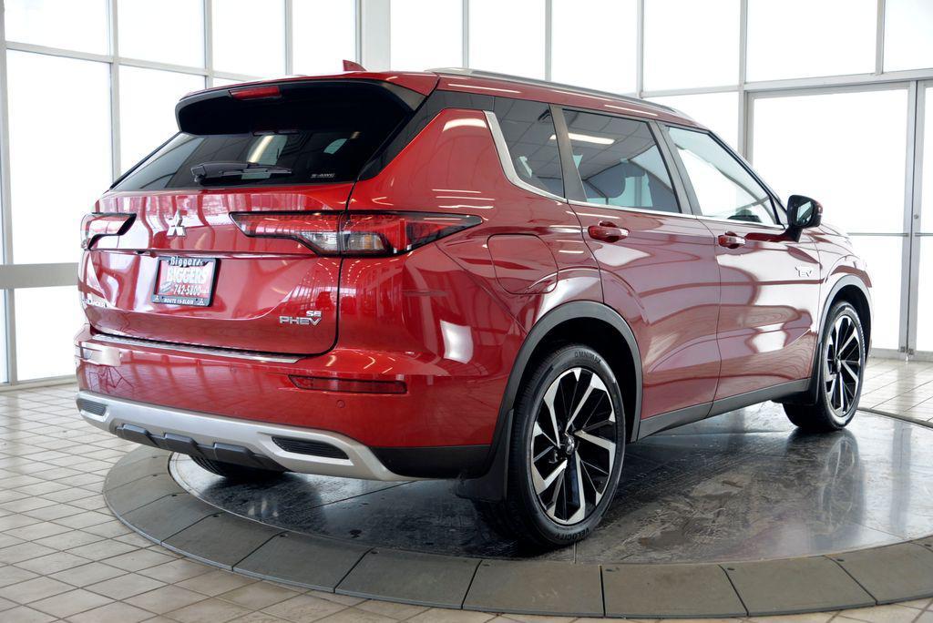 used 2023 Mitsubishi Outlander PHEV car, priced at $28,289