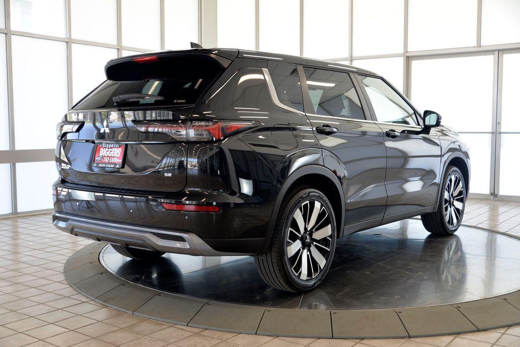 used 2026 Mitsubishi Outlander car, priced at $39,172