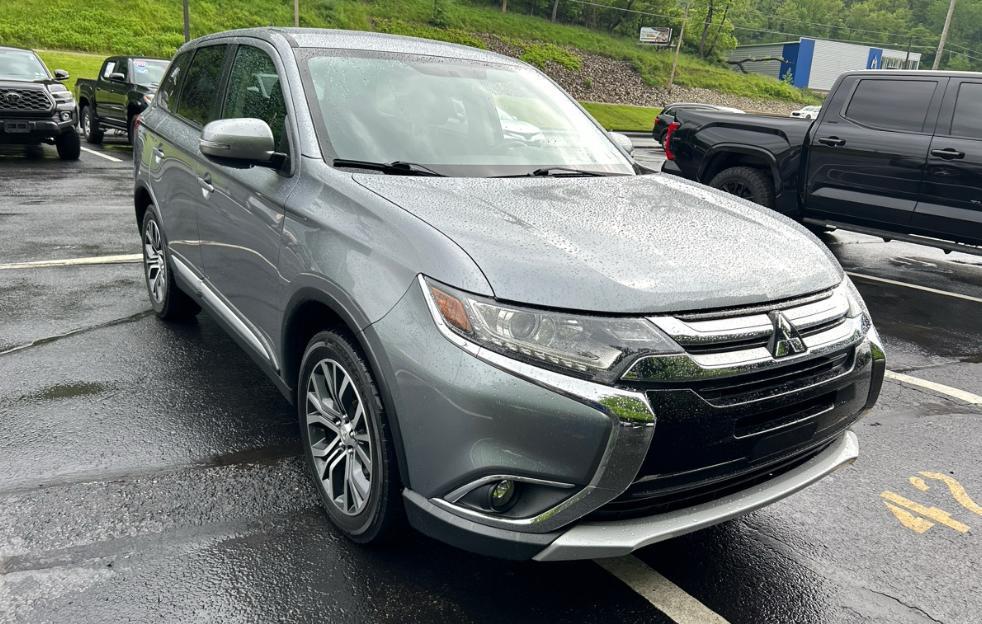 used 2016 Mitsubishi Outlander car, priced at $13,886