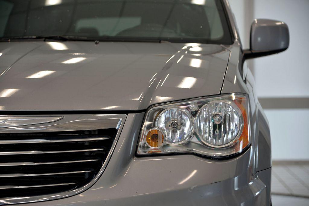 used 2015 Chrysler Town & Country car, priced at $10,662